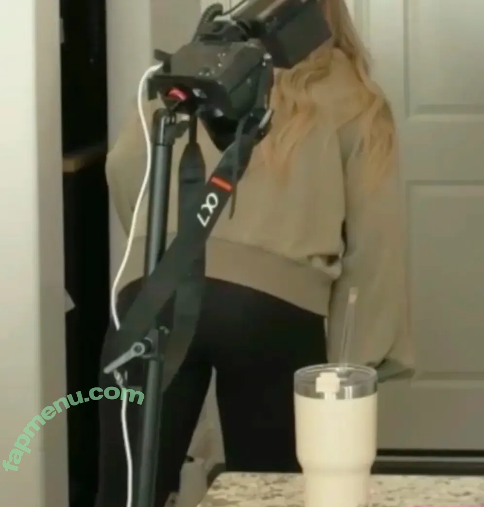 Brittany nude photo #0025 (Brittt / Britttv_ / Kato_Kat / brittanyblair)