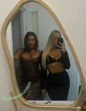 Brittany Elizabeth / __brittany.elizabeth / b_elizabethx / thebrittanyxoxo nude photo #0070