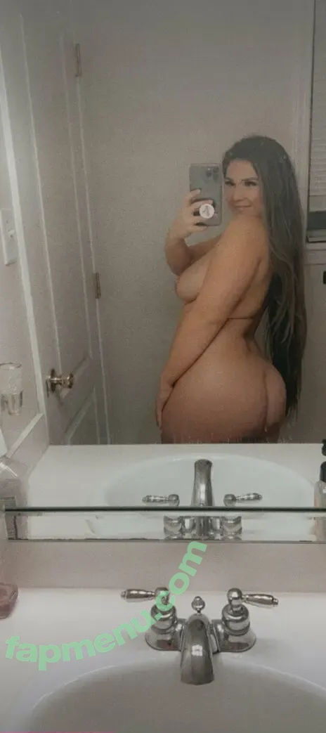 Brittany Flint nude photo #0001 (brittmarieflint / itsbrittanyyybiiitch)