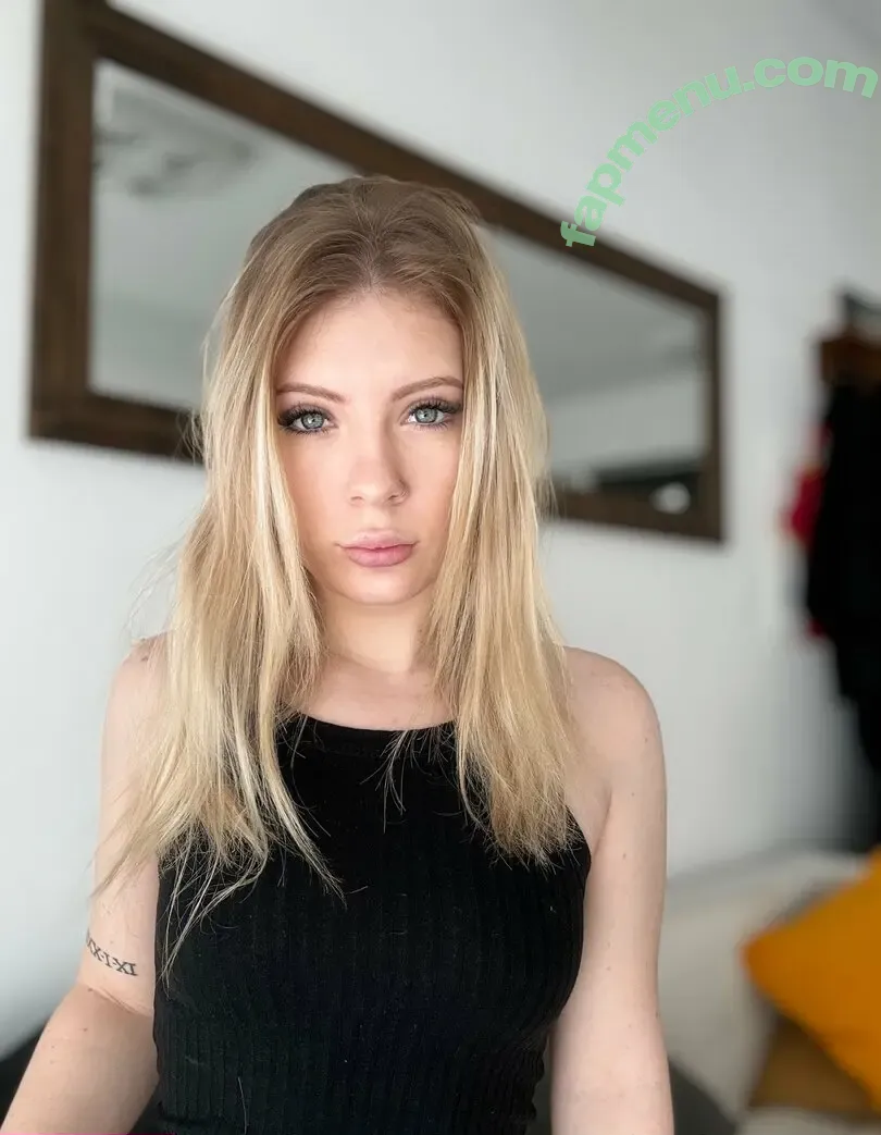 brittany.leigh nude photo #0005 (brittany.leigh)