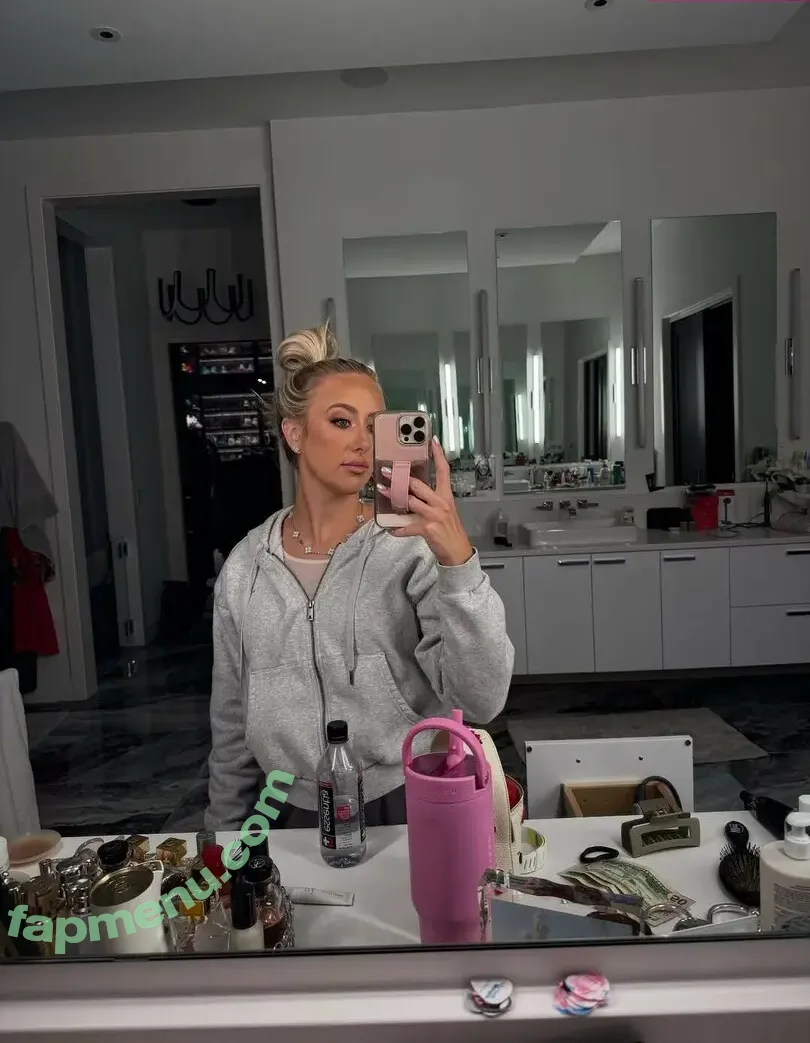 Brittany Lynne nude photo #0060 (BrittanyLynne / Mahomes / tattoosnthickthighs)