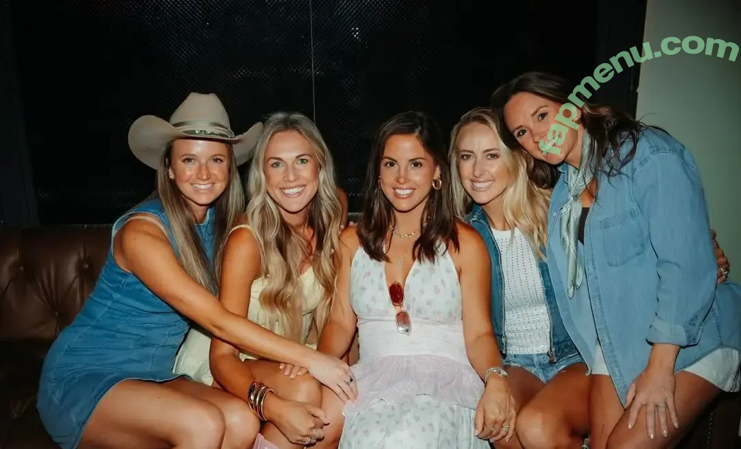 Brittany Lynne nude photo #0085 (BrittanyLynne / Mahomes / tattoosnthickthighs)