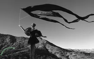 Brittany Snow / brittanysnow nude photo #0359