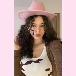 Brittany Venti / BrittanyVenti / brittany_venti / brittanywears nude photo #0002