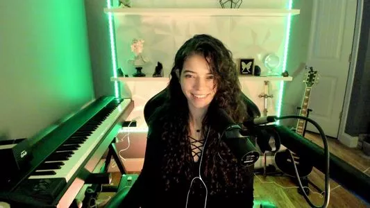 Brittany Venti / BrittanyVenti / brittany_venti / brittanywears nude photo #0331