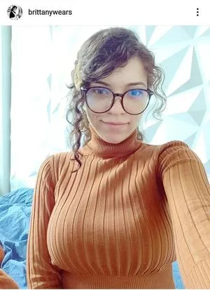 Brittany Venti / BrittanyVenti / brittany_venti / brittanywears nude photo #0344