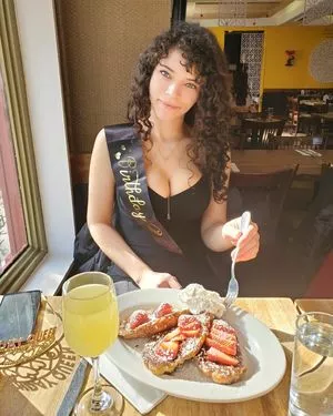 Brittany Venti / BrittanyVenti / brittany_venti / brittanywears nude photo #0351