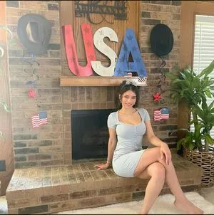 Brittany Venti / BrittanyVenti / brittany_venti / brittanywears nude photo #0527