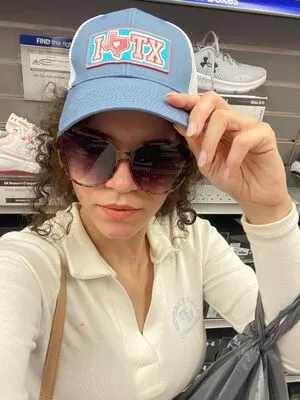 Brittany Venti / BrittanyVenti / brittany_venti / brittanywears nude photo #0592