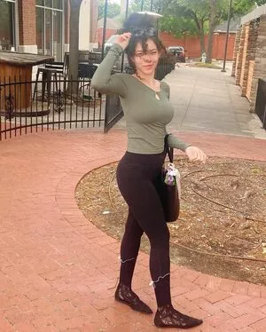 Brittany Venti / BrittanyVenti / brittany_venti / brittanywears nude photo #0971