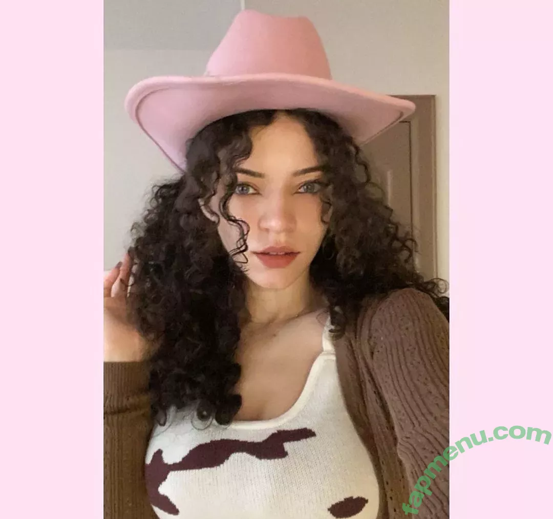 Brittany Venti nude photo #0002 (BrittanyVenti / brittany_venti / brittanywears)