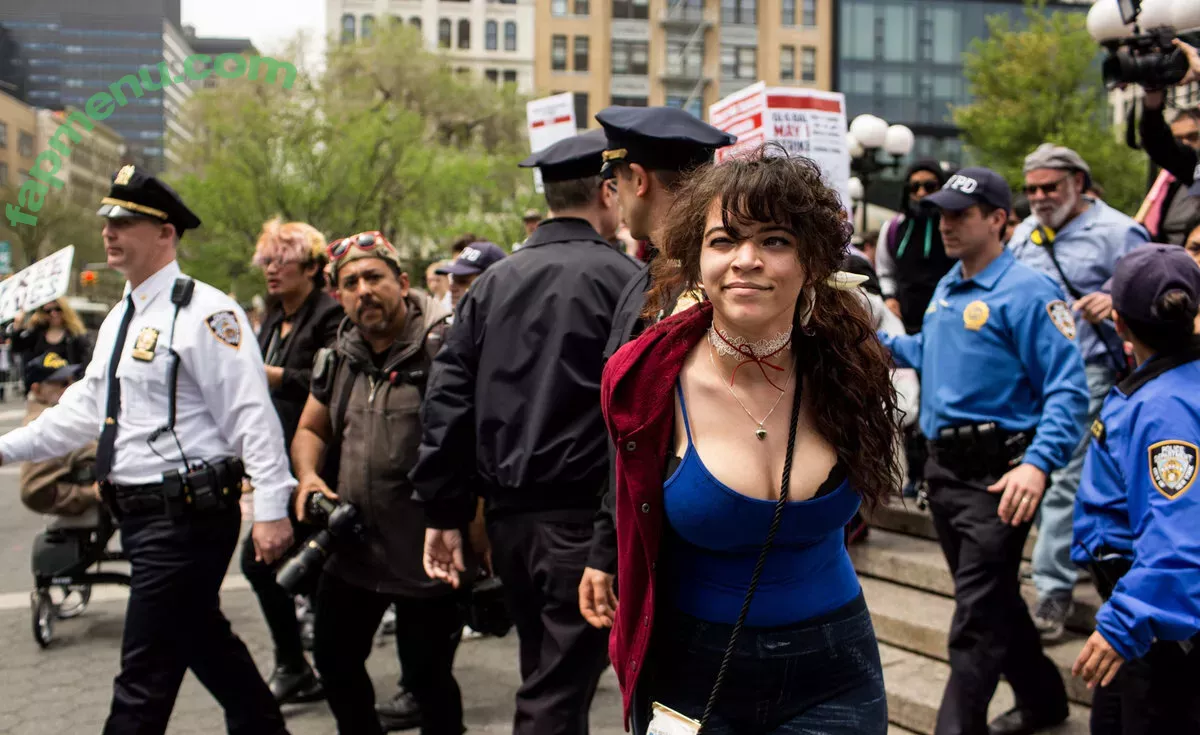 Brittany Venti nude photo #0094 (BrittanyVenti / brittany_venti / brittanywears)