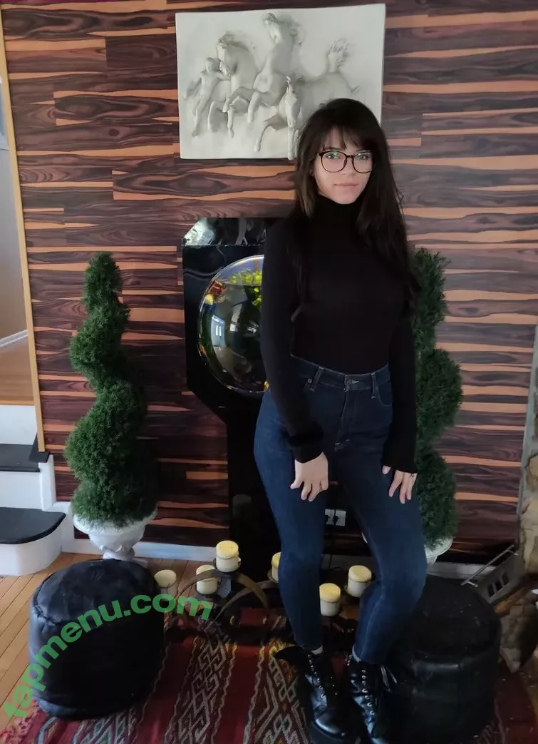 Brittany Venti nude photo #0126 (BrittanyVenti / brittany_venti / brittanywears)