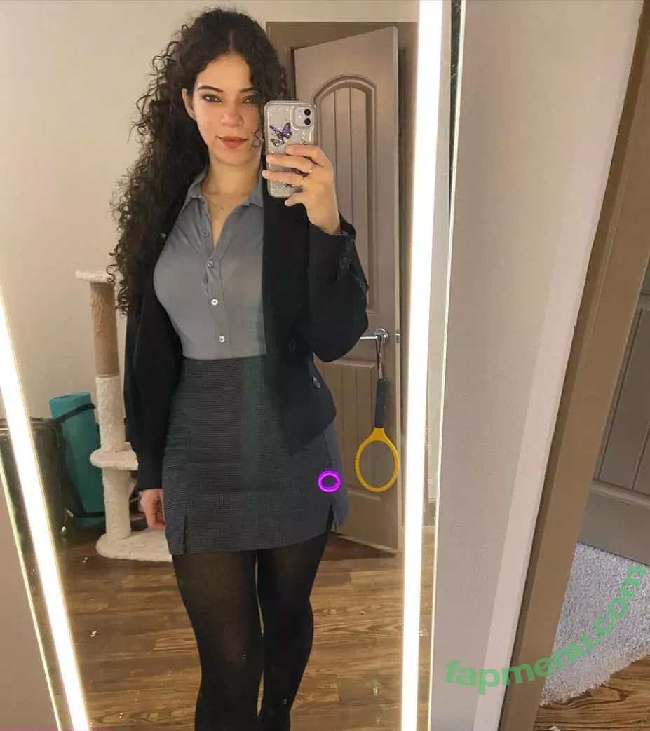 Brittany Venti nude photo #0448 (BrittanyVenti / brittany_venti / brittanywears)