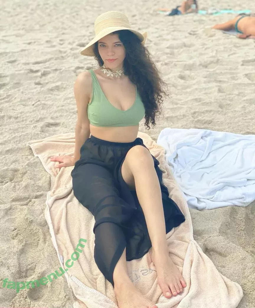 Brittany Venti nude photo #0454 (BrittanyVenti / brittany_venti / brittanywears)