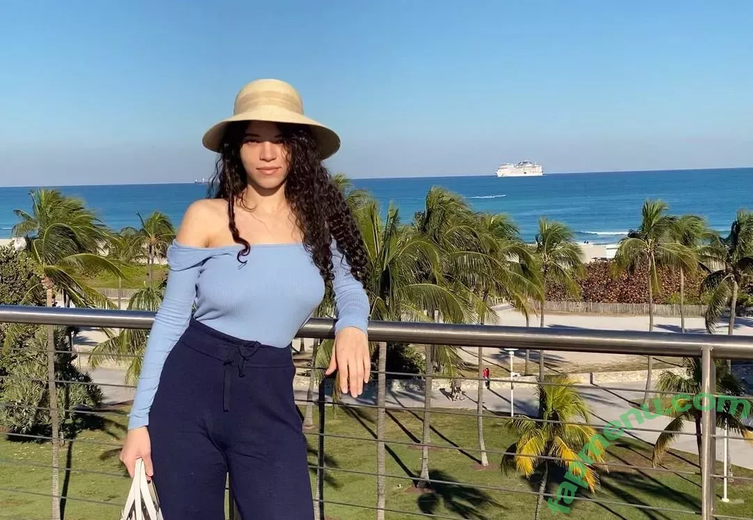 Brittany Venti nude photo #0456 (BrittanyVenti / brittany_venti / brittanywears)