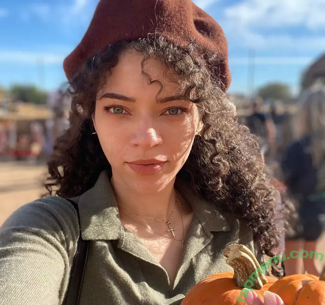 Brittany Venti nude photo #0678 (BrittanyVenti / brittany_venti / brittanywears)