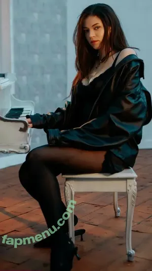 Brittany Venti / BrittanyVenti / brittanywears nude photo #1664