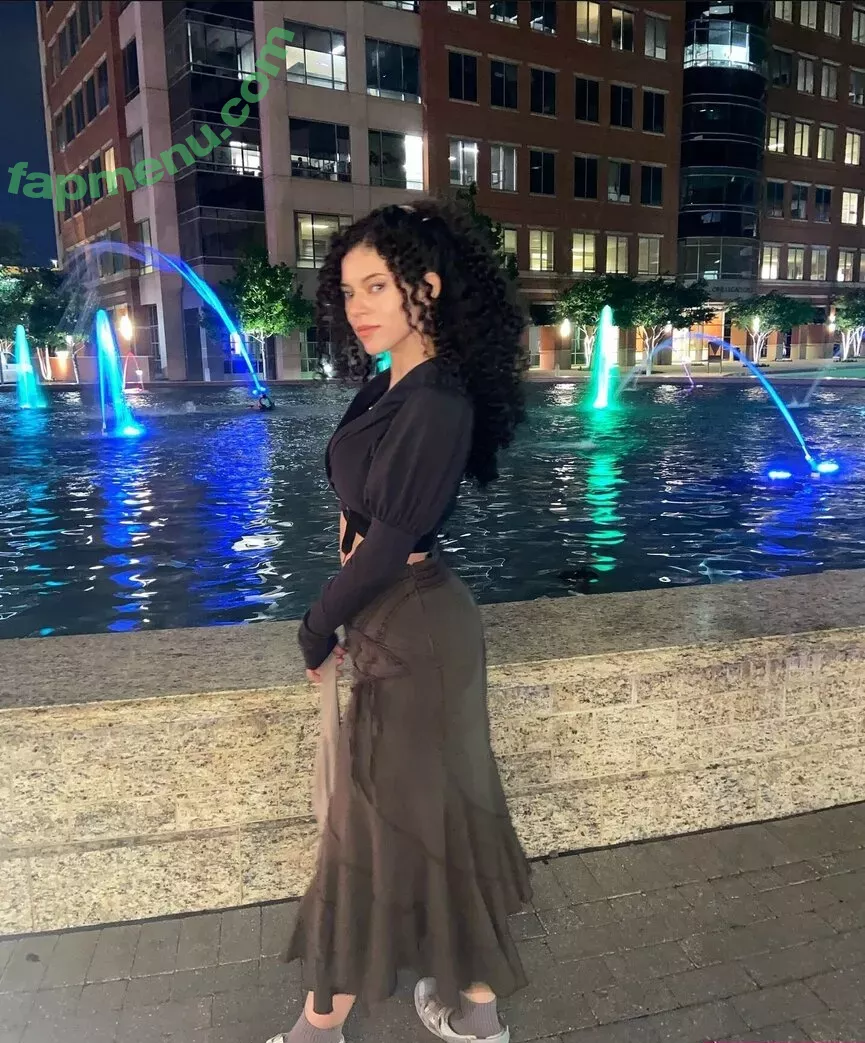 Brittany Venti nude photo #1117 (BrittanyVenti / brittany_venti / brittanywears)