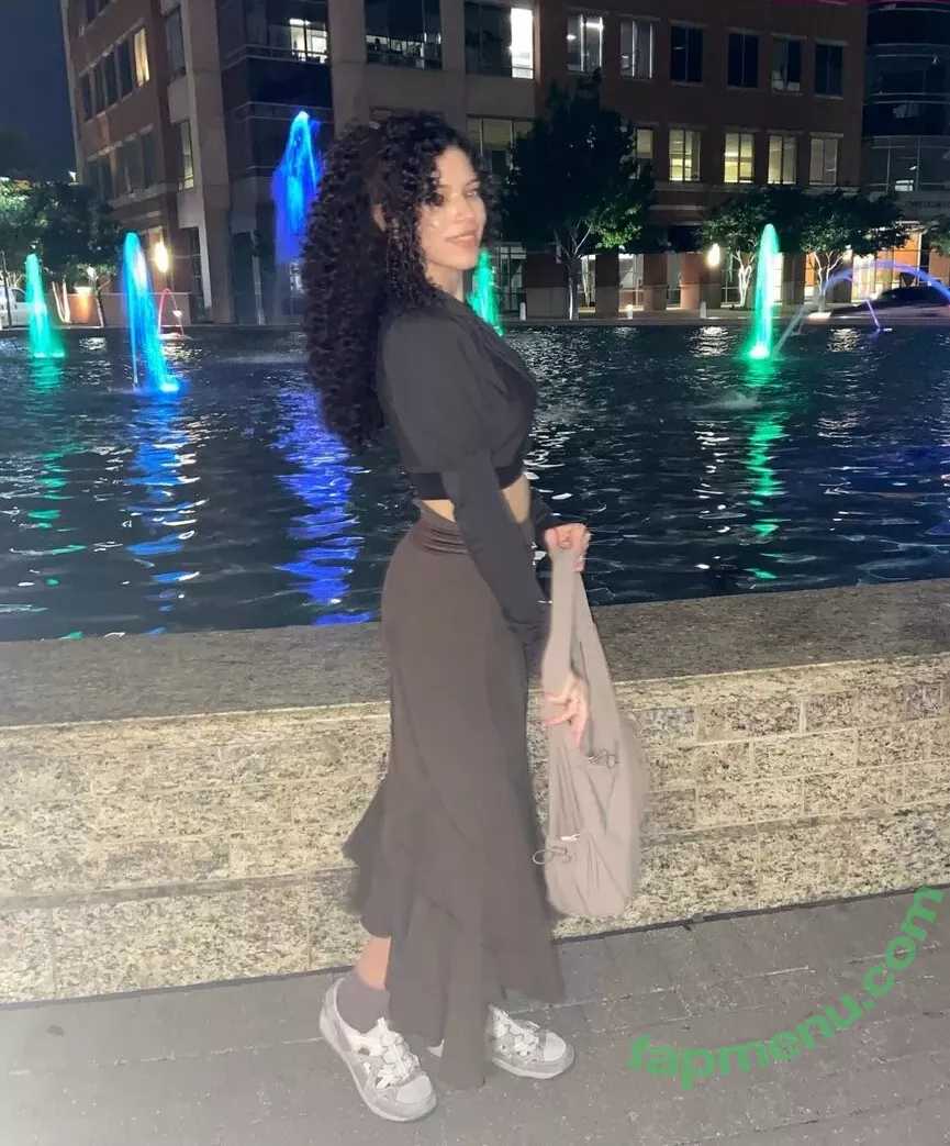 Brittany Venti nude photo #1119 (BrittanyVenti / brittany_venti / brittanywears)