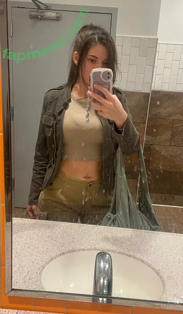 Brittany Venti nude photo #1140 (BrittanyVenti / brittany_venti / brittanywears)