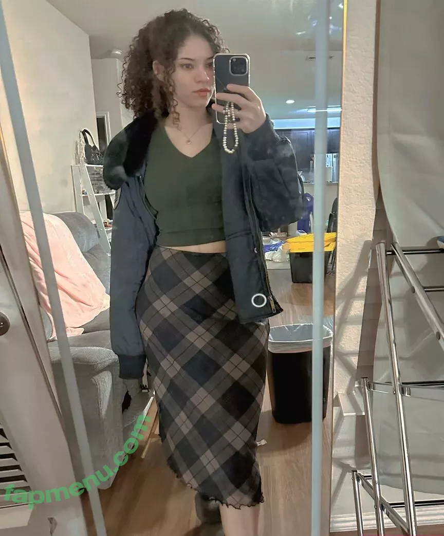 Brittany Venti nude photo #1173 (BrittanyVenti / brittany_venti / brittanywears)