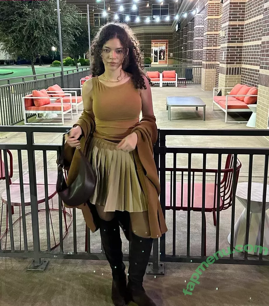 Brittany Venti nude photo #1184 (BrittanyVenti / brittany_venti / brittanywears)