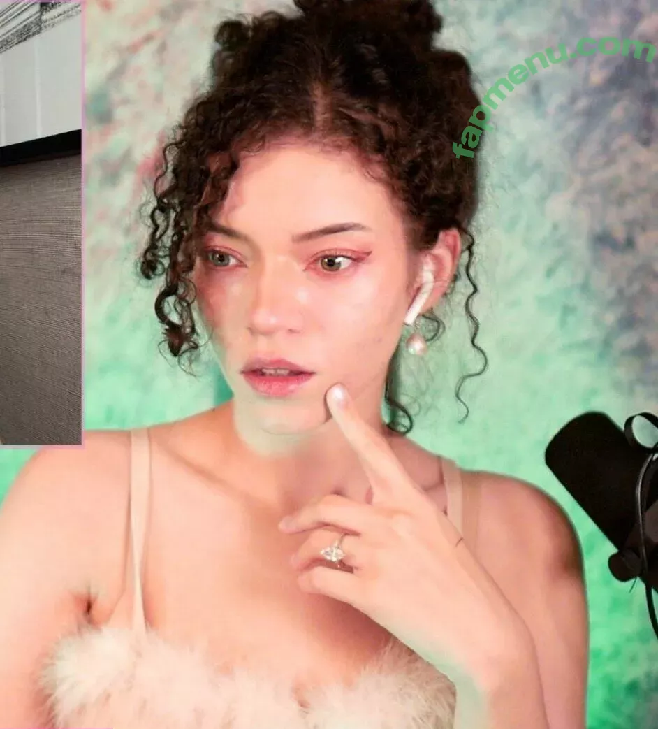 Brittany Venti nude photo #1192 (BrittanyVenti / brittany_venti / brittanywears)