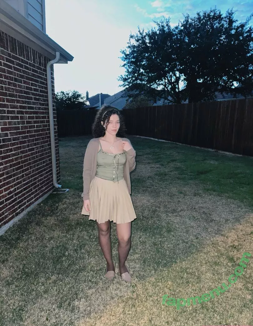 Brittany Venti nude photo #1196 (BrittanyVenti / brittany_venti / brittanywears)