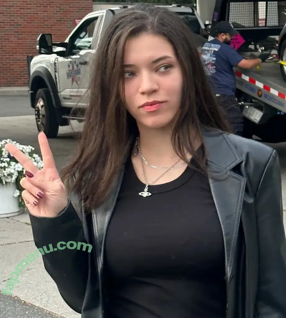 Brittany Venti nude photo #1642 (BrittanyVenti / brittany_venti / brittanywears)