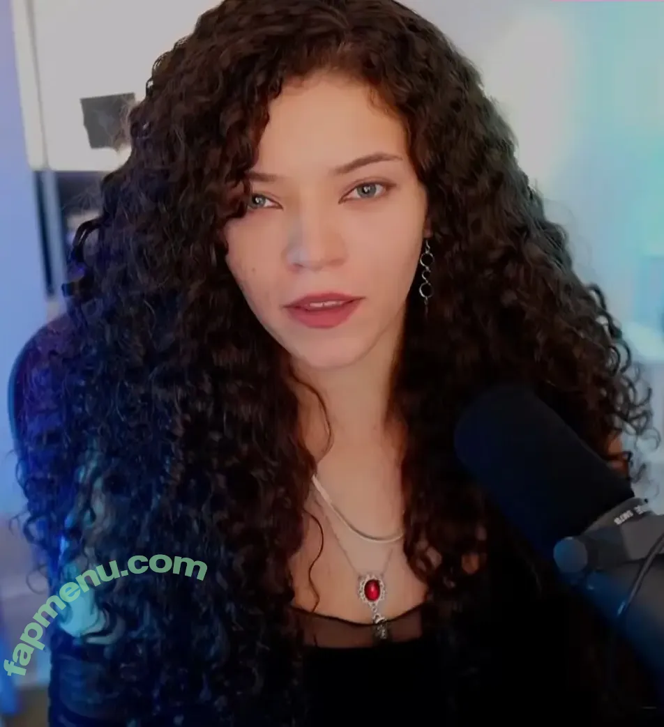 Brittany Venti nude photo #1696 (BrittanyVenti / brittany_venti / brittanywears)