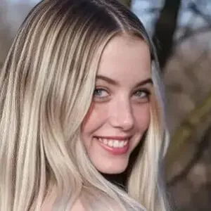 Brittanybabe19 / britknee19 / miss_ass22 nude photo #0003