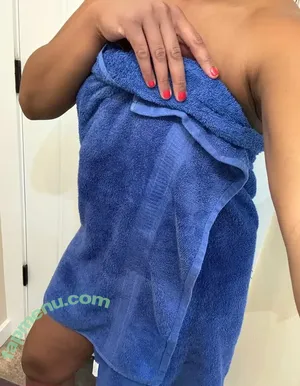 brittanyhurts / letsgetithurts nude photo #0007