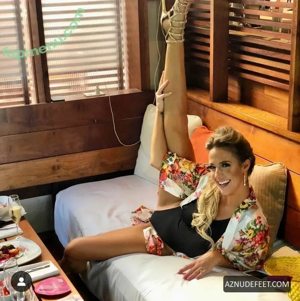 Brittanyschmitt nude photo #0007 (Brittanyschmitt)