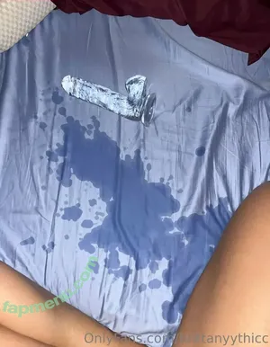 Brittanyythicc / brittythicc / brittyymacc nude photo #0024