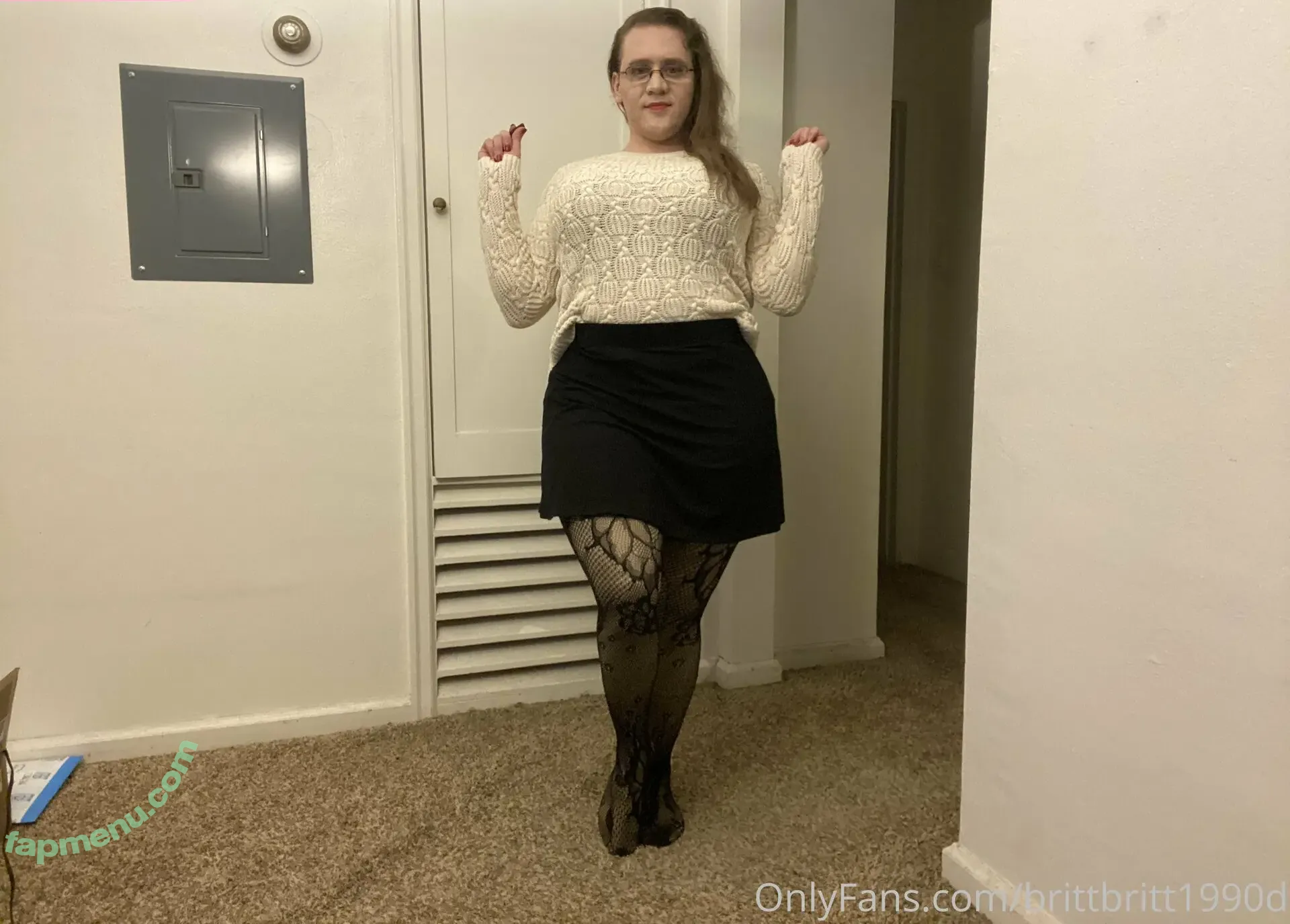 brittbritt1990d nude photo #0010 (brittbritt1990d)