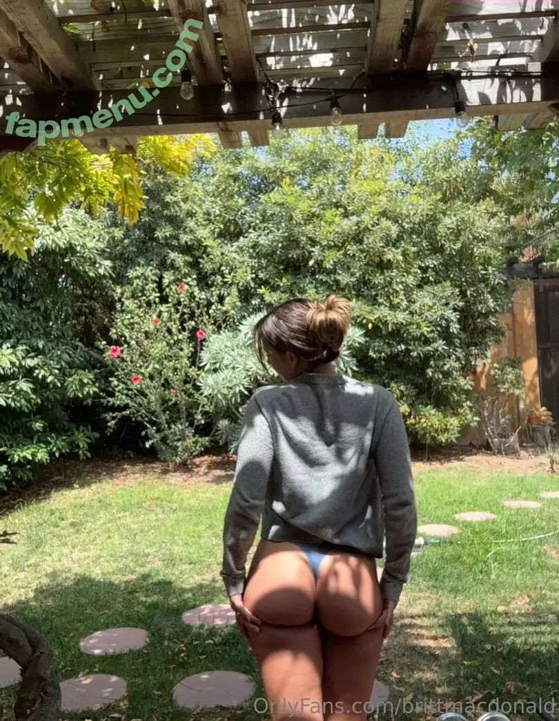 BrittMacDonald nude photo #0145 (brittanyjomac)