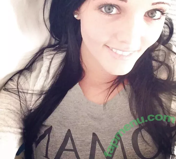 Brittney Atwood nude photo #0018 (Brittney Smith / brittneyatwood / brittneylsmith)