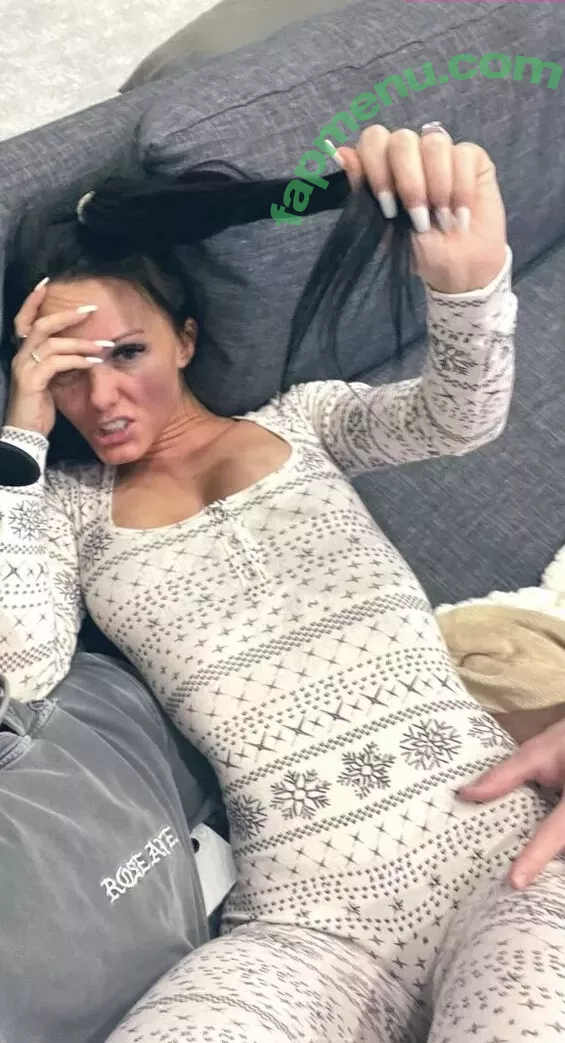 Brittney Atwood nude photo #0054 (Brittney Smith / brittneyatwood / brittneylsmith)