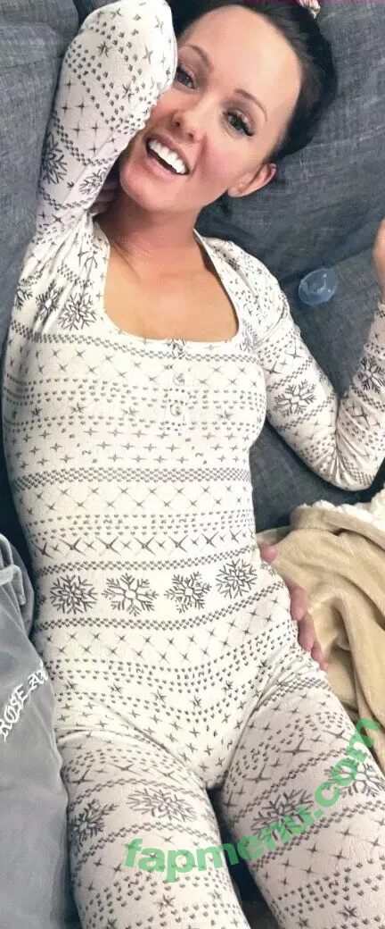 Brittney Atwood nude photo #0055 (Brittney Smith / brittneyatwood / brittneylsmith)