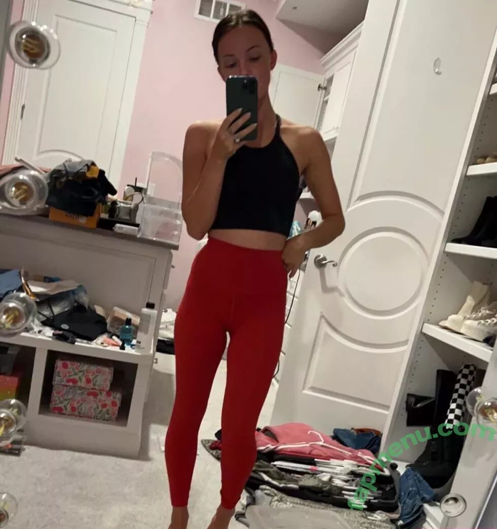 Brittney Atwood nude photo #0070 (Brittney Smith / brittneyatwood / brittneylsmith)