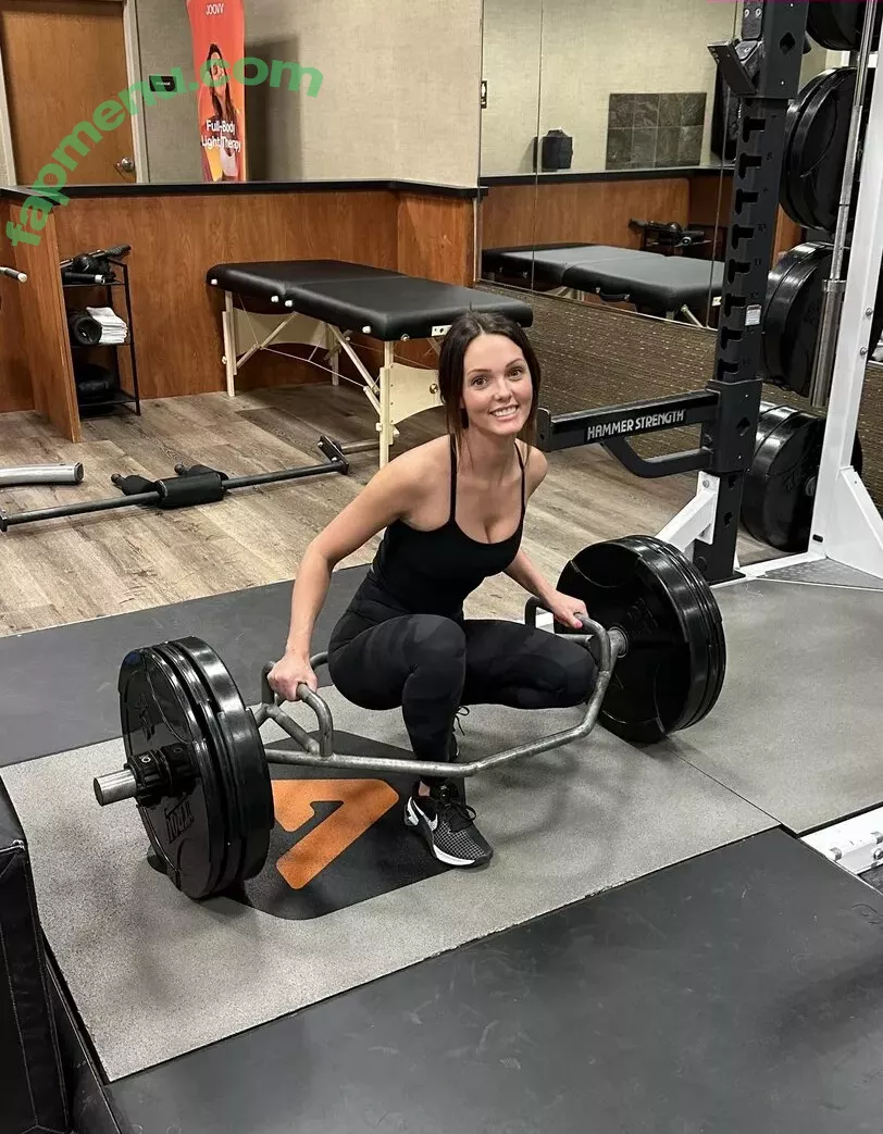 Brittney Atwood nude photo #0093 (Brittney Smith / brittneyatwood / brittneylsmith)