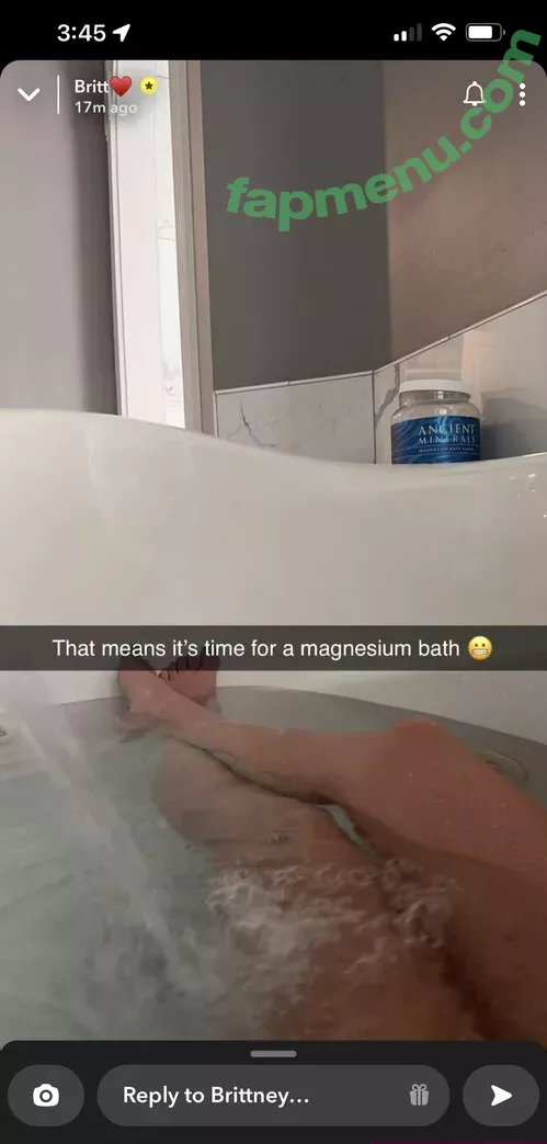 Brittney Atwood nude photo #0106 (Brittney Smith / brittneyatwood / brittneylsmith)