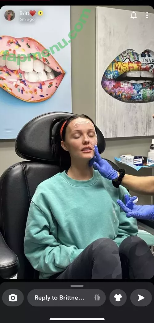 Brittney Atwood nude photo #0112 (Brittney Smith / brittneyatwood / brittneylsmith)