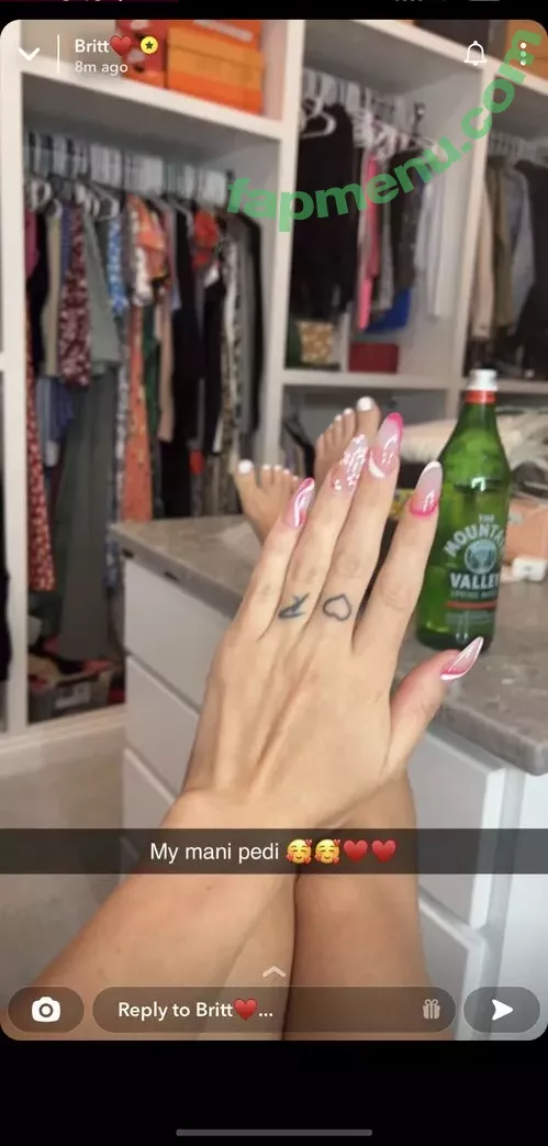 Brittney Atwood nude photo #0114 (Brittney Smith / brittneyatwood / brittneylsmith)