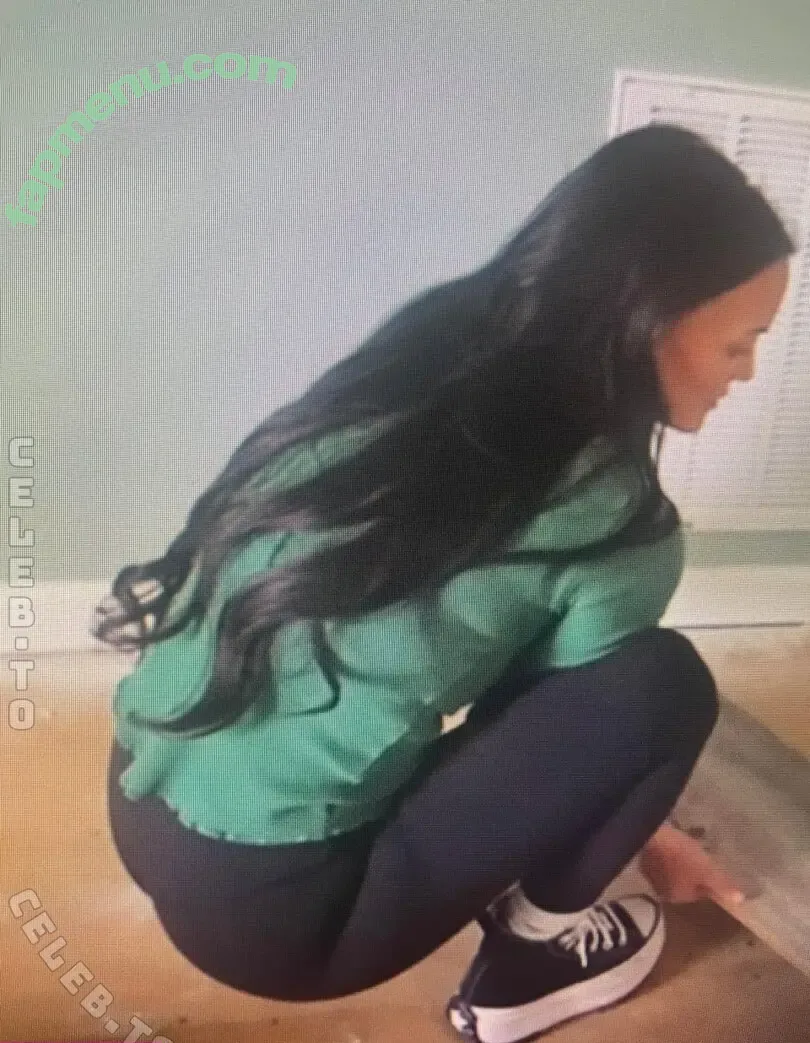 Brittney Atwood nude photo #1061 (Brittney Smith / brittneyatwood / brittneylsmith)