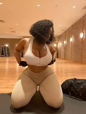 brittney_tonee / brittneytonee nude photo #0010