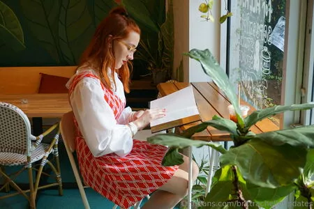 brittrachelleupdates / b_lareina nude photo #0005