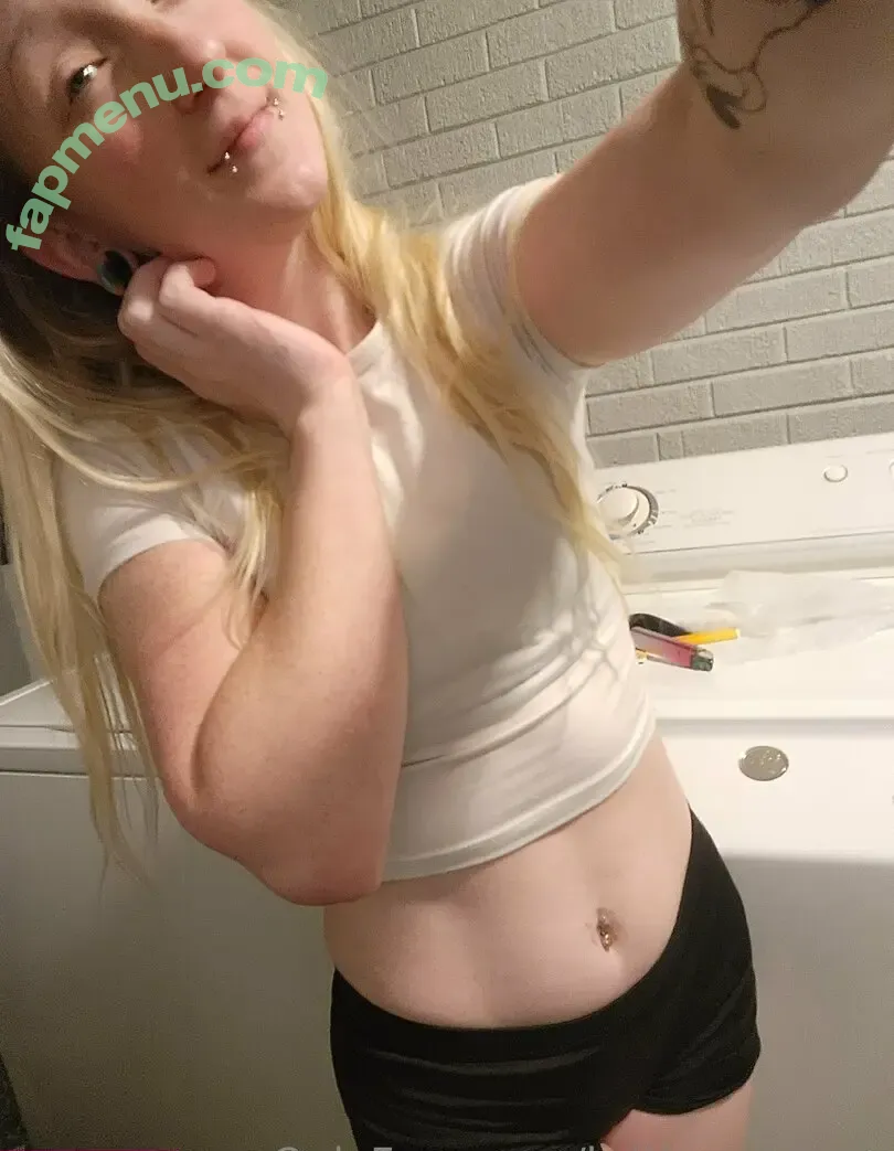 brittreverence nude photo #0004 (brittneerev)