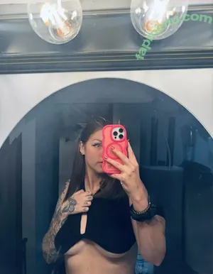 Britts309 nude photo #0012